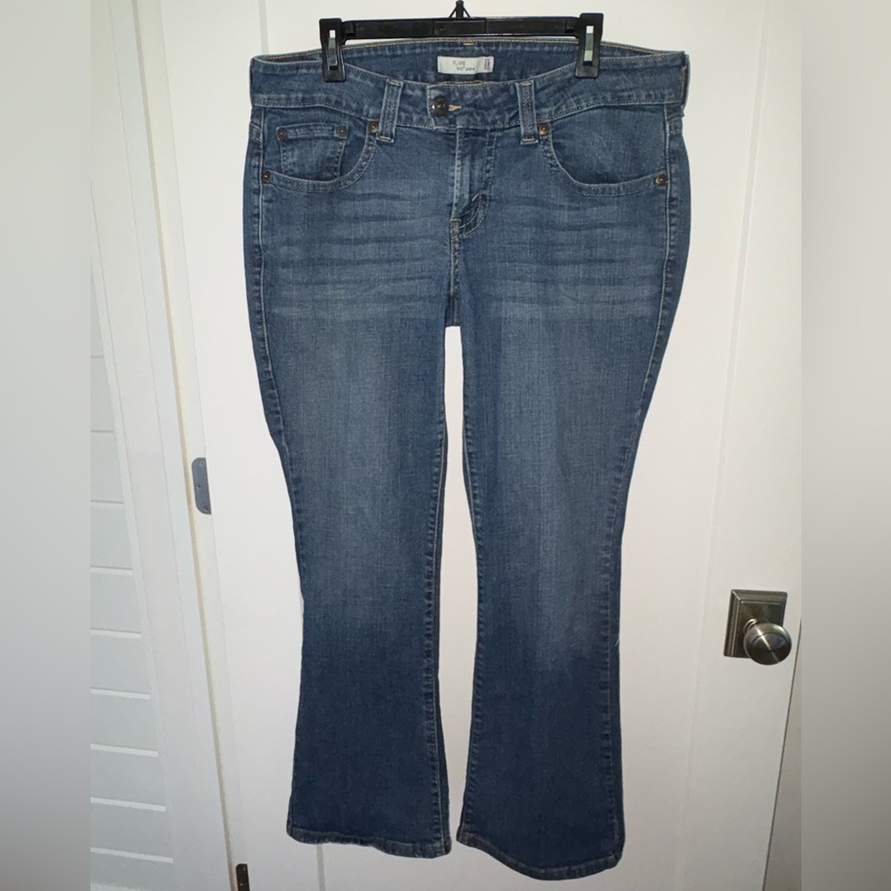 vintage Levi's 542 low flare jeans women's sz 18W EUC LN